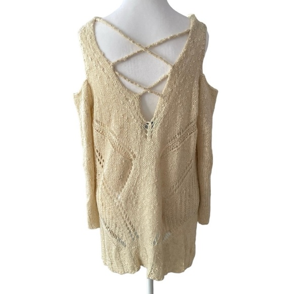 She + Sky Women’s Cold Shoulder Open Knit Sweater Size Large Off White Beige - Picture 3 of 7